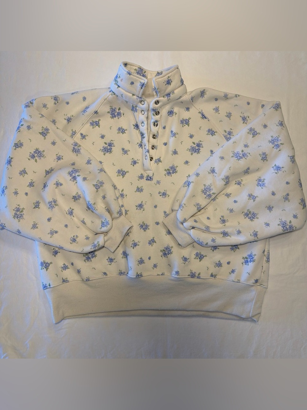 Altar'd State Cream Snap-Front Pullover with Blue Floral